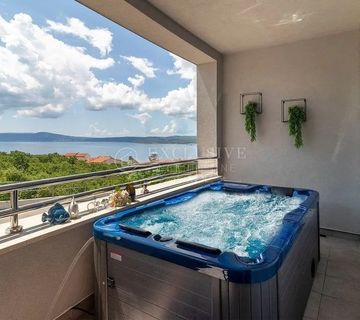 CRIKVENICA - APARTMAN S JACUZZIEM I ZAJEDNIČKIM BAZENOM - cover