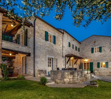 Istra, Tinjan - Prekrasna Kamena Vila S Bazenom - Brčići, Tinjan