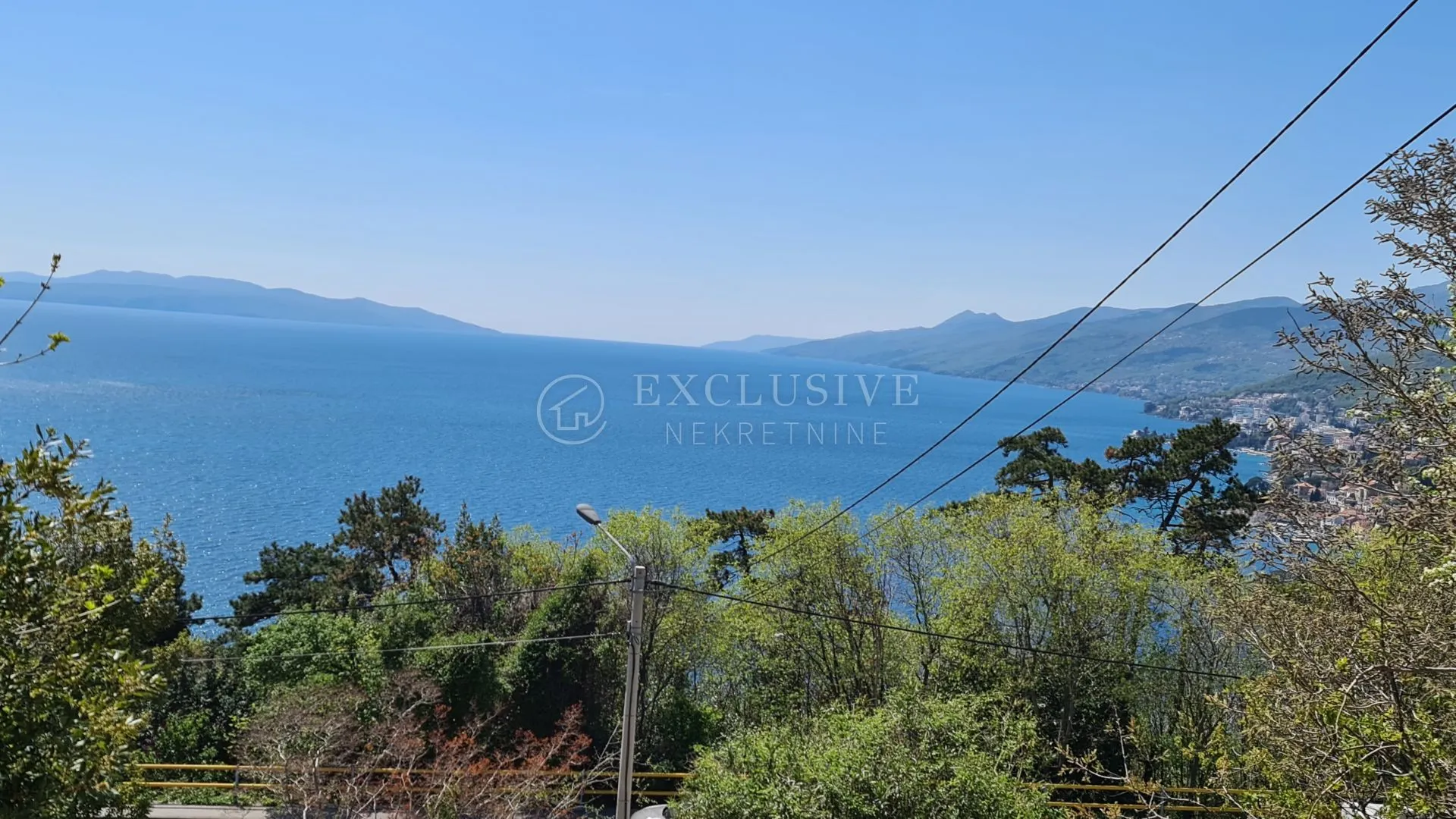 PAVLOVAC- ODLIČNO GRAĐEVINSKO ZEMLJIŠTE S PREKRASNIM POGLEDOM NA MORE  - cover