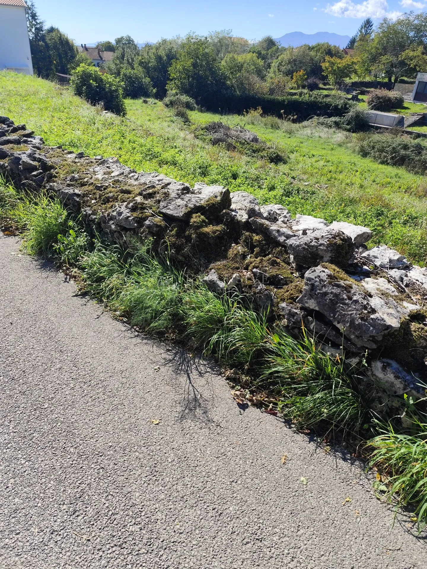 VIŠKOVO - MARČELJI - GRADJEVINSKO ZEMLJIŠTE OD 1285 m2 - cover