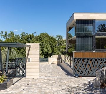 OTOK KRK, MALINSKA - LUKSUZNI PENTHOUSE S VLASTITIM BAZENOM ! - cover