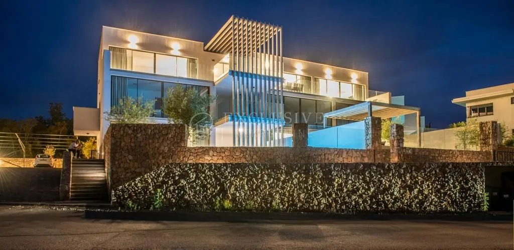 KRK, MALINSKA - LUKSUZNI PENTHOUSE U NOVOGRADNJI BLIZU MORA  - cover