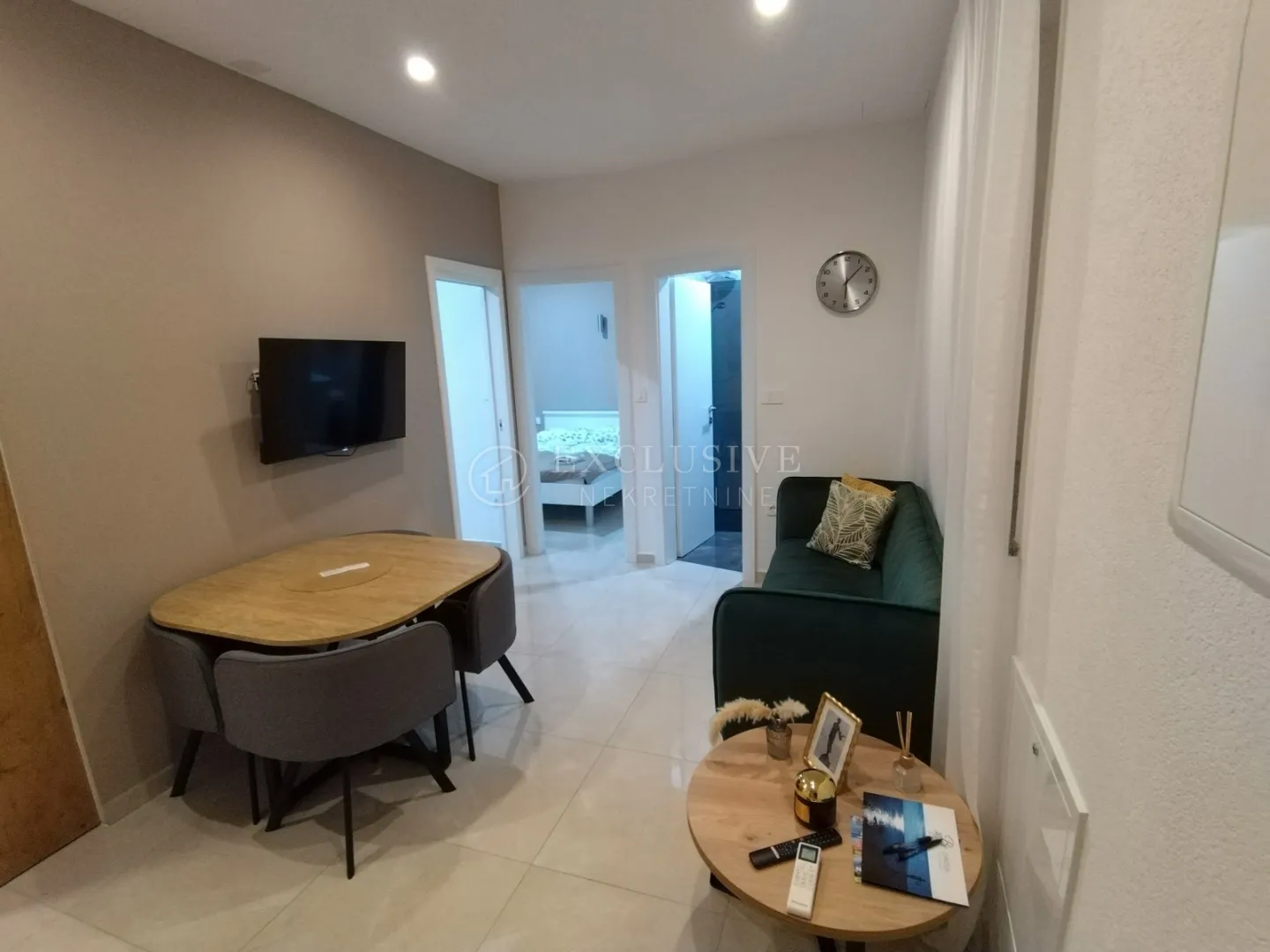 OPATIJA STROGI CENTAR - VRHUNSKI UREĐEN STAN NA ODLIČNOJ LOKACIJI!!! - cover