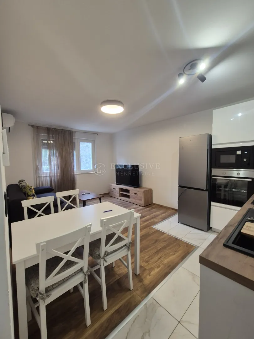 Donja Vežica, 2s+db 54 m2 sa balkonom i parkingom - cover