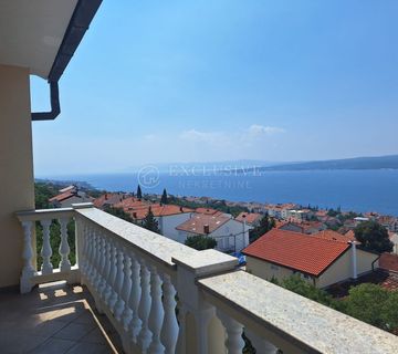 CRIKVENICA - APARTMANSKA VILA S PANORAMSKIM POGLEDOM NA MORE - cover