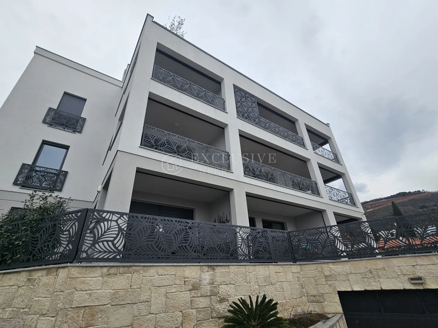 OPATIJA STROGI CENTAR STAN U NOVOGRADNJI - cover