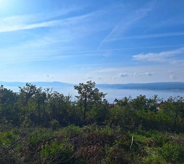 CRIKVENICA - ZEMLJIŠTE S PROJEKTOM I PANORAMSKIM POGLEDOM NA MORE - cover