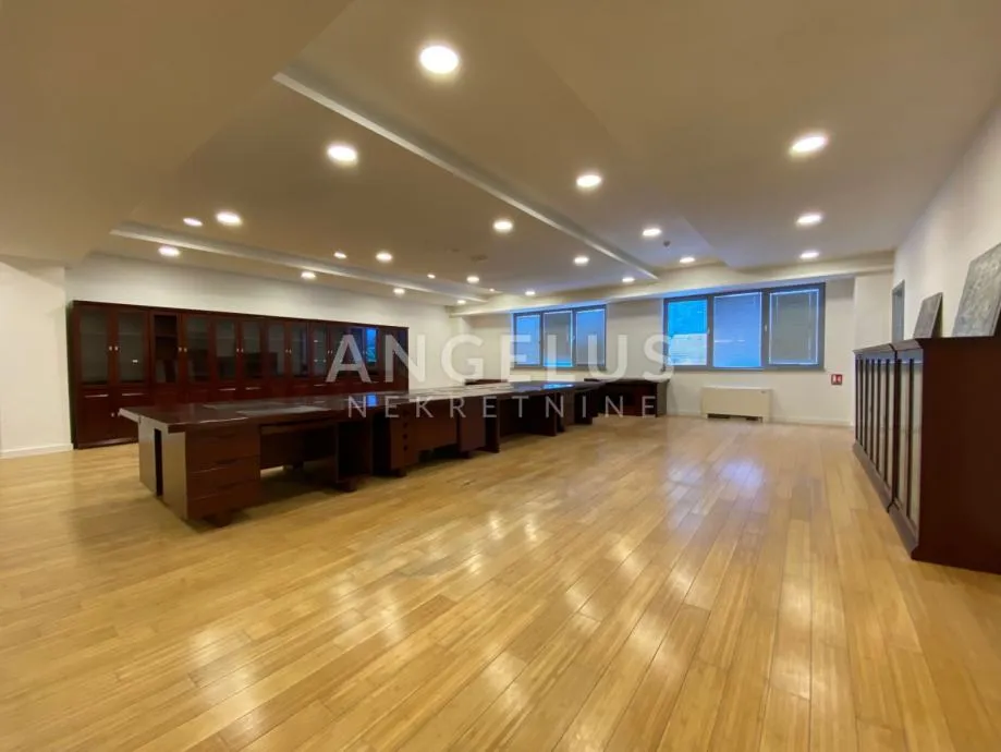 Zagreb, Žitnjak - uredski prostor 301,5 m2 - cover
