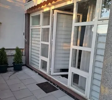 Poslovni prostor: Osijek, Retfala, uredski, 81.98 m2 - cover