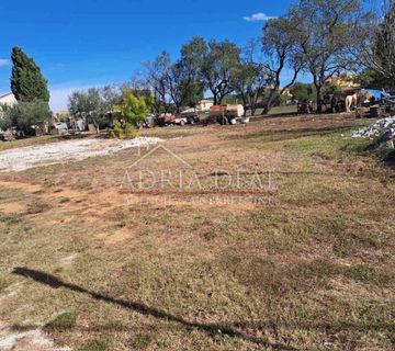 Istra, Vodnjan, urbanizirano zemljište 1186m2 - cover