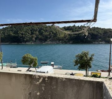 PRVI RED DO MORA – KUĆA S POSLOVNIM PROSTOROM I PANORAMSKIM POGLEDOM – (prodaja) - cover