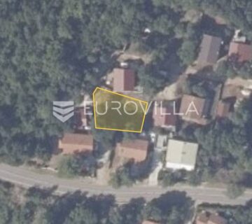 Istra, Krnica, poljoprivredno zemljište 341 m2 - cover
