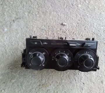 Citroen C3 2015g prekidači ventilacije i klime - cover