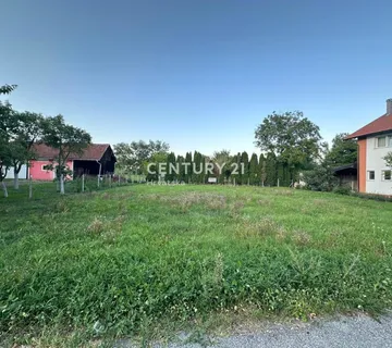 Građevinsko zemljište 585 m², Novi Marof, Madžarevo - cover