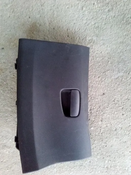 Citroen C3 2015g vrata ladice - cover