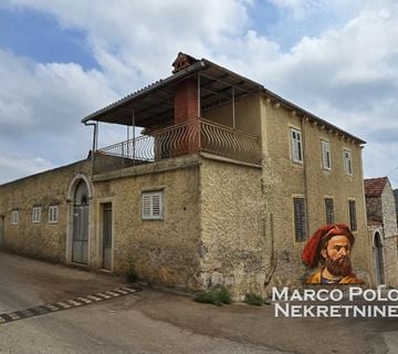 Veliko kameno imanje u srcu otoka! - cover