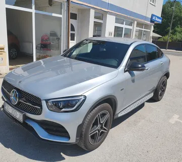 Mercedes-Benz GLC Coupe 300 DE - cover