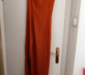 Duga narančasta svečana haljina - cover
