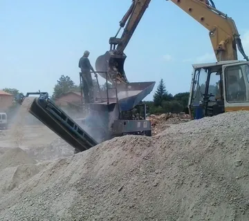 Drobilica za kamen - cover