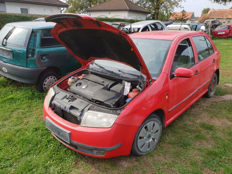 fabia-hauba-fabija-poklopac-motora-slika-105432458