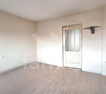 Stan Za Renovaciju Na Veoma Mirnoj Lokaciji - Požega