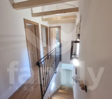 Kamena Renovirana Kuća U Centru Istre - Barban
