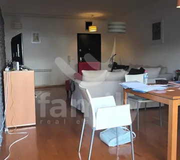 Trosoban Stan S Vrtom, Terasom I Mediteranskim Šarmom - Peroj, Vodnjan