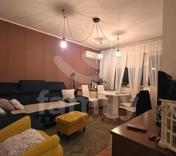 Ekskluzivno Kvalitetan Stan Na Odličnoj Lokaciji U Požegi - Požega