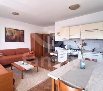 Šarmantan Jednosoban Stan Na 500 M Od Mora U Rovinju
