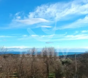 Atraktivno Građevinsko Zemljište Sa Građevinskom Dozvolom - Peruški, Marčana