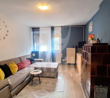 Lijepi Stan Na Atraktivnoj Lokaciji U Puli - Pula
