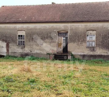 Ekskluzivno Samostojeća Kuća Za Adaptaciju Na Mirnoj Lokaciji - Obrovnica, Bjelovar