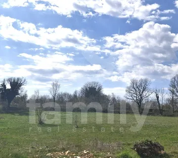 Zemljište Sa Ishodovanom Građevinskom Dozvolom I Projektom - Svetvinčenat