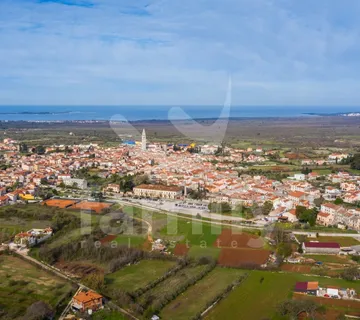 ZEMLJIŠTE POZAMAŠNE POVRŠINE 35 500 m2 ZA INVESTICIJU TURISTIČKE NAMJENE - Galižana, Vodnjan
