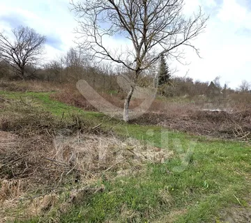 Prodaja Atraktivnog Zemljišta U Starom Brestovcu - Brestovac