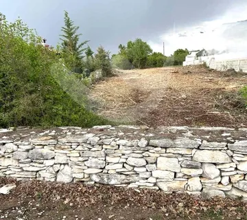 Ekskluzivno Građevinsko I Poljoprivredno Zemljište - Juršići, Svetvinčenat