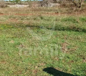 Građevinsko Zemljište Sa Dozvolom Za Gradnju Kuće - Vodnjan