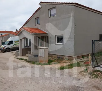 Prodaja Atraktivne Obiteljske Kuće U Okolici Pule - Pula
