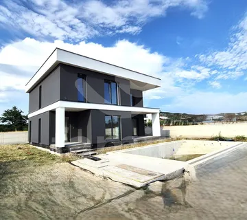 Visokokvalitetna Moderna Vila Sa Bazenom - Štinjan, Pula