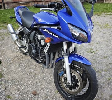 Yamaha fazer - cover