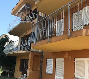 SELCE kod CRIKVENICE-Kuća -4 app. - cover