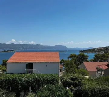 Kuća na prodaju - Lumbarda - cover