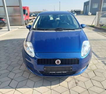 Fiat Grande Punto 1,2 8V VELIKA RASPRODAJA - PREKO 200 VOZILA - cover