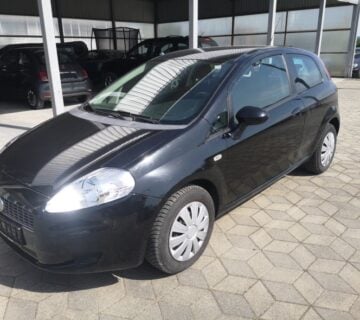 Fiat Grande Punto 1,2 8V VELIKA RASPRODAJA - PREKO 200 VOZILA - cover