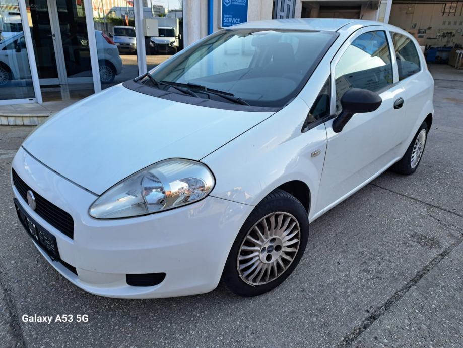 fiat-grande-punto-1.4-slika-209821736