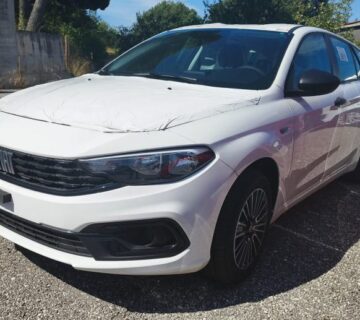 Fiat Tipo 1,0 T3 StationWagon - isporuka odmah - cover