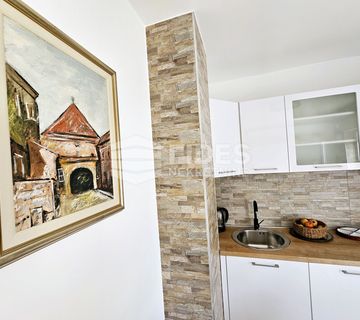 STENJEVEC, KUĆA - 70m2 + PARKING, PRVO USELJENJE,900 EURA - cover