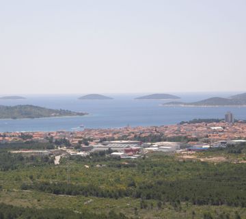 VODICE,  građevinsko zemljište, 1485 m2, mirna lokacija - cover