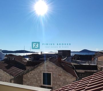 VODICE, namješten stan, centar, pogled na more, 3 spavaće sobe - cover