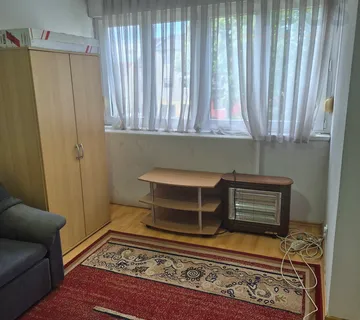 Garsonijera 25 m2 - Osijek